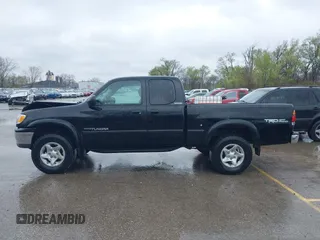 2000 Toyota Tundra Limited with VIN 5TBBT481XYS093180, listed as a IAAI auction lot 41949428 with 317,841 mi miles and . Bid and sale history available at DreamBid. Image 14.