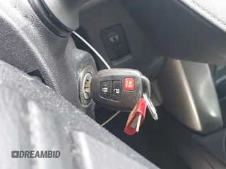 2018 Toyota RAV4 LE z VIN JTMBFREV9JJ742196, wystawiony jako IAAI lot #42242296 z przebiegiem 97 479 mil mil oraz . Historia ofert i sprzedaży dostępna na DreamBid. Obrazek 11.