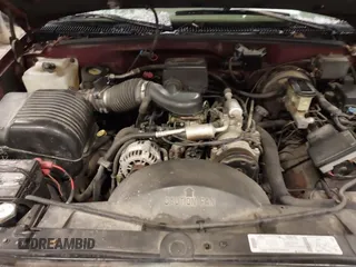 1997 Chevrolet Silverado 1500 with VIN 2GCEK19R4V1200110, listed as a IAAI auction lot 41984163 with 178,885 mi miles and . Bid and sale history available at DreamBid. Image 10.