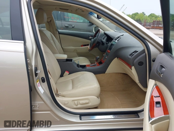 2010 Lexus ES 330 with VIN JTHBK1EG0A2396515, listed as a IAAI auction lot 42208946 with 181,471 mi miles and . Bid and sale history available at DreamBid. Image 5.