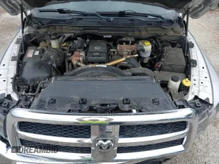 2013 Ram 2500 SLT z VIN 3C6UR5JL9DG571444, wystawiony jako IAAI lot #42210589 z przebiegiem 143 029 mil mil oraz . Historia ofert i sprzedaży dostępna na DreamBid. Obrazek 10.