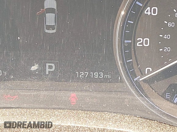 2015 Hyundai Genesis 3.8L with VIN KMHGN4JE3FU071627, listed as a IAAI auction lot 41649037 with 127,193 mi miles and . Bid and sale history available at DreamBid. Image 15.