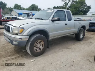 2002 Toyota Tacoma PreRunner with VIN 5TESN92NX2Z093779, listed as a Copart auction lot 60137775 with Not provided miles and Salvage title. Bid and sale history available at DreamBid. Image 1.