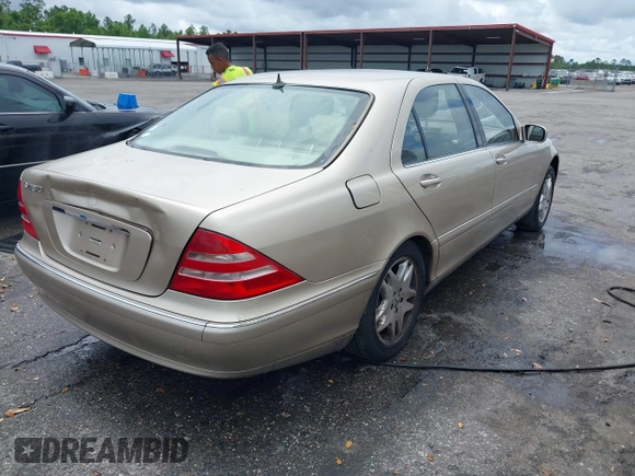2001 Mercedes-Benz S 320/430/500 z VIN WDBNG70J71A174855, wystawiony jako IAAI lot #42036824 z przebiegiem Nie podano mil oraz . Historia ofert i sprzedaży dostępna na DreamBid. Obrazek 4.