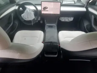2021 Tesla Model 3 Performance with VIN 5YJ3E1ECXMF984417, listed as a Copart auction lot 48465675 with 60,838 mi miles and Clean Title. Bid and sale history available at DreamBid. Image 8.