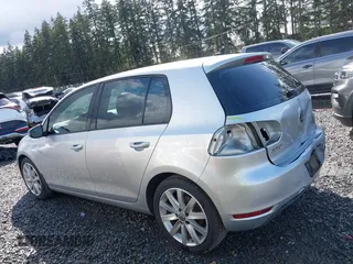 2013 Volkswagen Golf TDI z VIN WVWDM7AJ5DW083014, wystawiony jako IAAI lot #41923434 z przebiegiem 180 288 mil mil oraz . Historia ofert i sprzedaży dostępna na DreamBid. Obrazek 15.