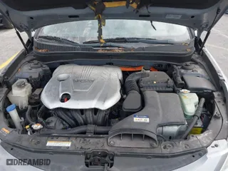 2015 Hyundai Sonata Hybrid Limited with VIN KMHEC4A4XFA119808, listed as a IAAI auction lot 41600740 with 52,458 mi miles. Bid and sale history available at carsss.com. Image 10.