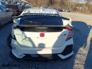 2018 Honda Civic Type R Touring with VIN SHHFK8G78JU202981, listed as a IAAI auction lot 41172035 with 10,178 mi miles. Bid and sale history available at carsss.com. Image 16.