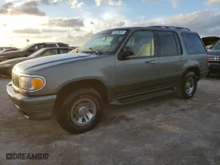 2000 Mercury Mountaineer with VIN 4M2ZU66PXYUJ45516, listed as a Copart auction lot 76132624 with 135,147 mi miles and Non Repairable. Bid and sale history available at carsss.com. Image 1.