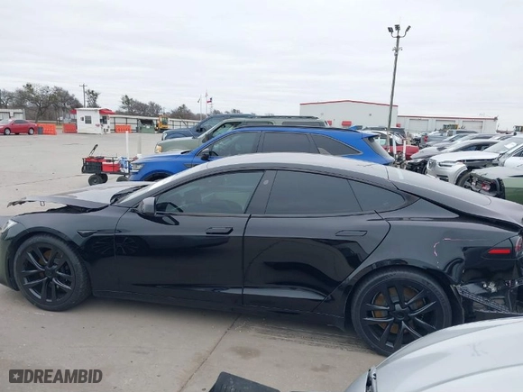 2022 Tesla Model S with VIN 5YJSA1E50NF483255, listed as a IAAI auction lot 41383238 with 19,017 mi miles. Bid and sale history available at carsss.com. Image 14.