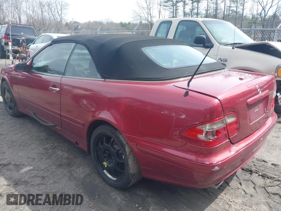 2003 Mercedes-Benz CLK 320 z VIN WDBLK65G63T139874, wystawiony jako IAAI lot #41808893 z przebiegiem Nie podano mil oraz . Historia ofert i sprzedaży dostępna na DreamBid. Obrazek 3.