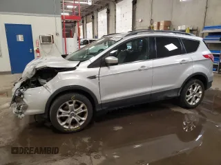 2013 Ford Escape SE z VIN 1FMCU9GX0DUC15395, wystawiony jako Copart lot #59035685 z przebiegiem 127 399 mil mil oraz Szkoda całkowita • Salvage title. Historia ofert i sprzedaży dostępna na DreamBid. Obrazek 1.