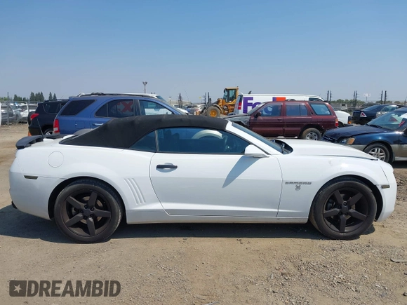 2011 Chevrolet Camaro 1LT z VIN 2G1FB3DDXB9197294, wystawiony jako IAAI lot #42715421 z przebiegiem 100 981 mil mil oraz . Historia ofert i sprzedaży dostępna na DreamBid. Obrazek 13.