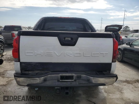 2004 Chevrolet Avalanche z VIN 3GNEK12T44G279538, wystawiony jako Copart lot #47115365 z przebiegiem Nie podano mil oraz Szkoda całkowita • Salvage title. Historia ofert i sprzedaży dostępna na DreamBid. Obrazek 6.