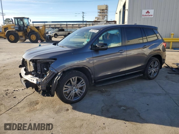 2019 Honda Passport EX-L with VIN 5FNYF7H5XKB012171, listed as a Copart auction lot 82822484 with 41,295 mi miles and Salvage Title. Bid and sale history available at carsss.com. Image 1.