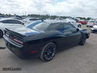2022 Dodge Challenger R/T Scat Pack with VIN 2C3CDZFJ7NH151317, listed as a IAAI auction lot 41561424 with 29,611 mi miles. Bid and sale history available at carsss.com. Image 4.