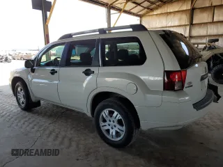 2008 Mitsubishi Endeavor LS z VIN 4A4MN21S28E011958, wystawiony jako Copart lot #55628595 z przebiegiem 188 132 mil mil oraz Szkoda całkowita • Salvage title. Historia ofert i sprzedaży dostępna na DreamBid. Obrazek 2.