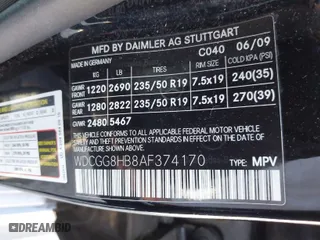 2010 Mercedes-Benz GLK-Class GLK 350 with VIN WDCGG8HB8AF374170, listed as a IAAI auction lot 41714131 with 1 mi miles. Bid and sale history available at carsss.com. Image 9.