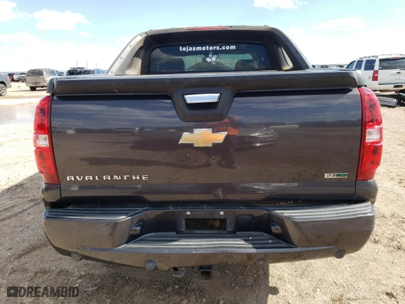 2011 Chevrolet Avalanche LT with VIN 3GNMCFE05BG196821, listed as a Copart auction lot 53075654 with 195,296 mi miles and Salvage Title. Bid and sale history available at carsss.com. Image 6.