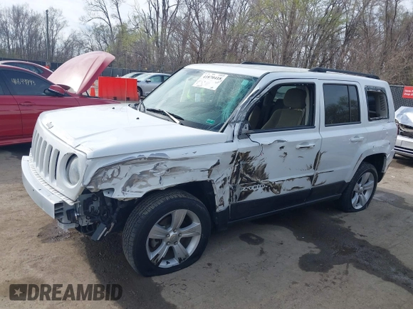 2014 Jeep Patriot Latitude with VIN 1C4NJRFB0ED778170, listed as a IAAI auction lot 41870418 with 54,624 mi miles. Bid and sale history available at carsss.com. Image 15.