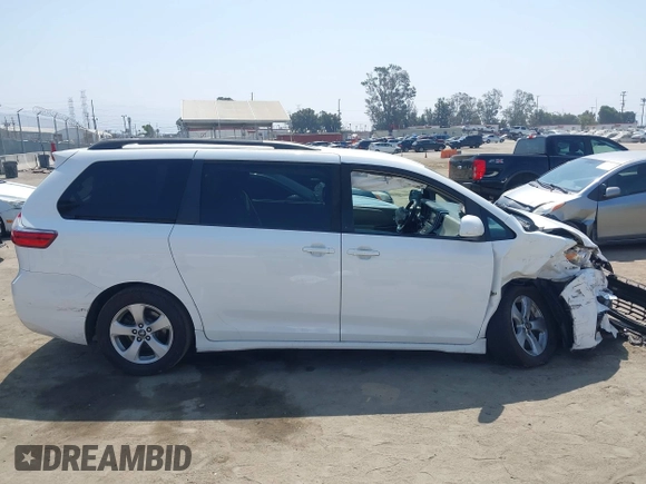 2020 Toyota Sienna LE Auto Access Seat with VIN 5TDKZ3DC7LS050500, listed as a IAAI auction lot 42606758 with 74,099 mi miles and . Bid and sale history available at DreamBid. Image 13.
