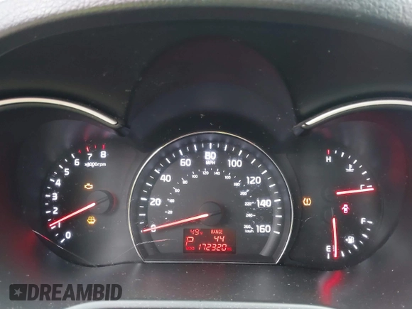 2014 Kia Sorento LX with VIN 5XYKT3A67EG477367, listed as a IAAI auction lot 41911249 with 172,320 mi miles and . Bid and sale history available at DreamBid. Image 7.
