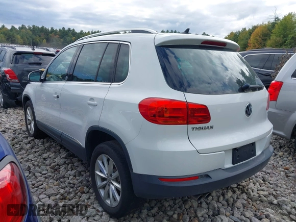 2017 Volkswagen Tiguan Wolfsburg Edition with VIN WVGRV7AX1HW505773, listed as a IAAI auction lot 38026893 with 63,026 mi miles and . Bid and sale history available at DreamBid. Image 3.
