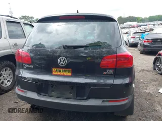 2016 Volkswagen Tiguan S with VIN WVGBV7AX6GW542656, listed as a IAAI auction lot 42081760 with 85,200 mi miles and . Bid and sale history available at DreamBid. Image 15.
