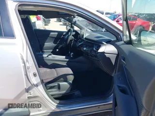 2019 Toyota C-HR XLE with VIN JTNKHMBX9K1024048, listed as a IAAI auction lot 41775374 with 38,909 mi miles. Bid and sale history available at carsss.com. Image 5.