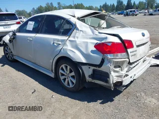 2012 Subaru Legacy Premium с VIN 4S3BMBB62C3025723, выставлен на аукционе IAAI как лот 42620614 с пробегом 164 772 миль миль и . История ставок и продаж доступна на DreamBid. Изображение 3.