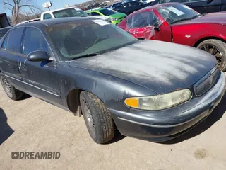 2001 Buick Century Custom with VIN 2G4WS52J611265191, listed as a IAAI auction lot 41695250 with 237,120 mi miles. Bid and sale history available at carsss.com. Image 1.