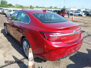 2015 Buick Regal z VIN 2G4GK5EX1F9268951, wystawiony jako IAAI lot #42559131 z przebiegiem 138 545 mil mil oraz . Historia ofert i sprzedaży dostępna na DreamBid. Obrazek 3.