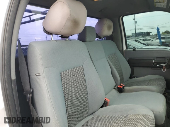 2013 Ford F-250 XL with VIN 1FTBF2A62DEA33905, listed as a Copart auction lot 54622635 with 362,145 mi miles and Clean Title. Bid and sale history available at DreamBid. Image 10.