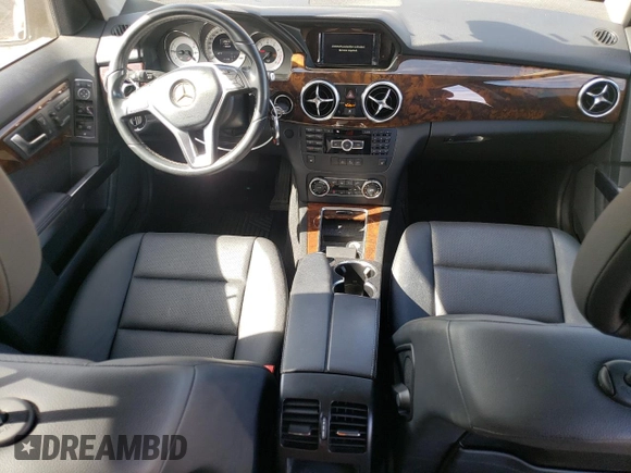 2015 Mercedes-Benz GLK 350 with VIN WDCGG8JB9FG417359, listed as a Copart auction lot 70762524 with 116,565 mi miles and Salvage Title. Bid and sale history available at DreamBid. Image 8.