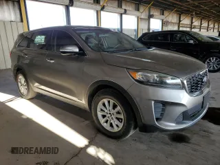 2019 Kia Sorento LX V6 with VIN 5XYPGDA53KG441436, listed as a Copart auction lot 53906935 with 116,531 mi miles and Clean Title. Bid and sale history available at carsss.com. Image 4.
