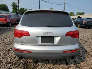 2007 Audi Q7 z VIN WA1AV74L87D006483, wystawiony jako Copart lot #58687125 z przebiegiem 145 883 mil mil oraz Czysty tytuł • Clean title. Historia ofert i sprzedaży dostępna na DreamBid. Obrazek 6.
