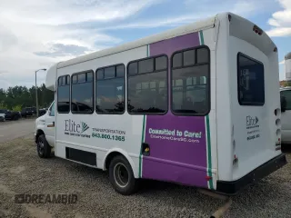 2015 Ford Econoline Commercial with VIN 1FDEE3FL8FDA16096, listed as a Copart auction lot 68646434 with 243,644 mi miles and Salvage Title. Bid and sale history available at carsss.com. Image 2.