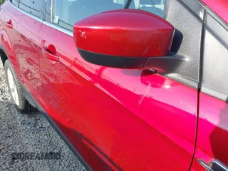 2017 Ford Escape SE z VIN 1FMCU0GD9HUF01849, wystawiony jako IAAI lot #42410230 z przebiegiem 177 423 mil mil oraz . Historia ofert i sprzedaży dostępna na DreamBid. Obrazek 6.