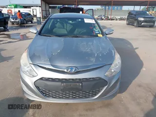 2014 Hyundai Sonata Hybrid Limited with VIN KMHEC4A41EA117315, listed as a IAAI auction lot 41922246 with 173,903 mi miles. Bid and sale history available at carsss.com. Image 13.