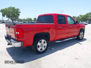 2011 Chevrolet Silverado 1500 LT with VIN 3GCPCSE05BG360096, listed as a IAAI auction lot 42286136 with 208,072 mi miles and . Bid and sale history available at DreamBid. Image 4.