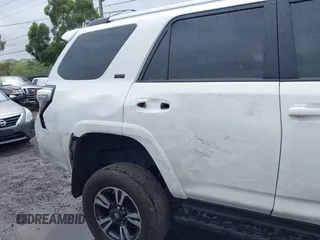 2022 Toyota 4Runner SR5 with VIN JTEMU5JR3N5987585, listed as a IAAI auction lot 41714815 with 38,874 mi miles and . Bid and sale history available at DreamBid. Image 19.