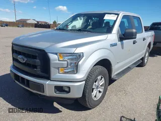 2015 Ford F-150 XLT z VIN 1FTEW1EP9FKD42687, wystawiony jako IAAI lot #42277992 z przebiegiem 160 354 mil mil oraz . Historia ofert i sprzedaży dostępna na DreamBid. Obrazek 18.