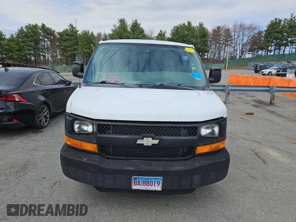 2005 Chevrolet Express Cargo z VIN 1GCFG15X451215108, wystawiony jako IAAI lot #42607984 z przebiegiem 127 758 mil mil oraz . Historia ofert i sprzedaży dostępna na DreamBid. Obrazek 19.