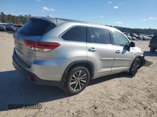2018 Toyota Highlander Hybrid XLE with VIN 5TDJGRFH9JS045034, listed as a Copart auction lot 81771394 with 106,504 mi miles and Salvage title. Bid and sale history available at DreamBid. Image 3.
