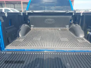 2020 Ford F-150 XL z VIN 1FTEW1EP0LKF26475, wystawiony jako IAAI lot #42678498 z przebiegiem 27 566 mil mil oraz . Historia ofert i sprzedaży dostępna na DreamBid. Obrazek 17.
