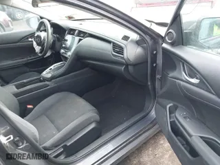 2019 Honda Insight EX with VIN 19XZE4F54KE023052, listed as a IAAI auction lot 41441617 with 124,850 mi miles. Bid and sale history available at carsss.com. Image 5.