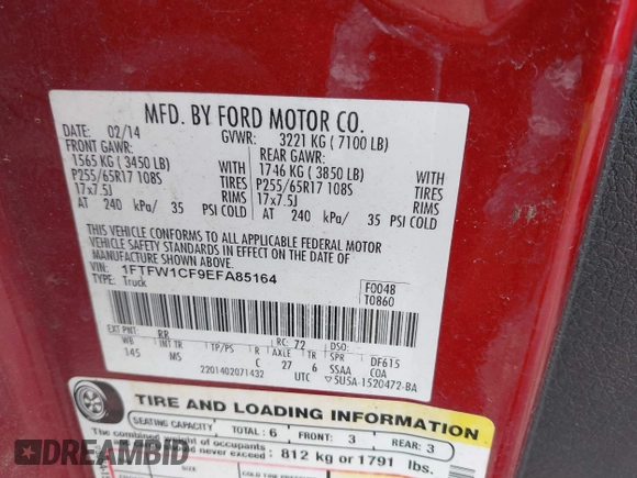 2014 Ford F-150 XL with VIN 1FTFW1CF9EFA85164, listed as a IAAI auction lot 41940709 with 262,185 mi miles. Bid and sale history available at carsss.com. Image 9.
