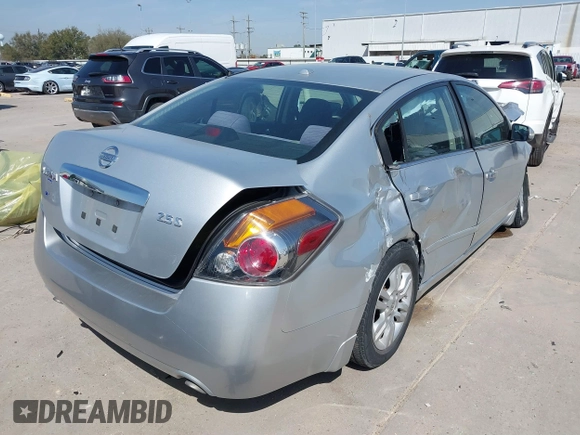 2010 Nissan Altima 2.5 SL with VIN 1N4AL2AP8AN442215, listed as a IAAI auction lot 41772267 with 1 mi miles. Bid and sale history available at carsss.com. Image 4.