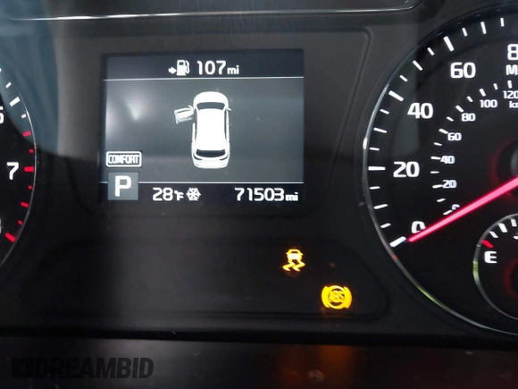 2019 Kia Sorento LX with VIN 5XYPGDA39KG452763, listed as a IAAI auction lot 41585609 with 71,503 mi miles. Bid and sale history available at carsss.com. Image 7.
