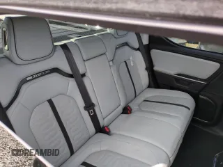 2025 Rivian R1T Adventure z VIN 7FCTGBAA6SN035587, wystawiony jako Copart lot #49142625 z przebiegiem Nie podano mil oraz Szkody całkowita. Historia ofert i sprzedaży dostępna na DreamBid. Obrazek 10.